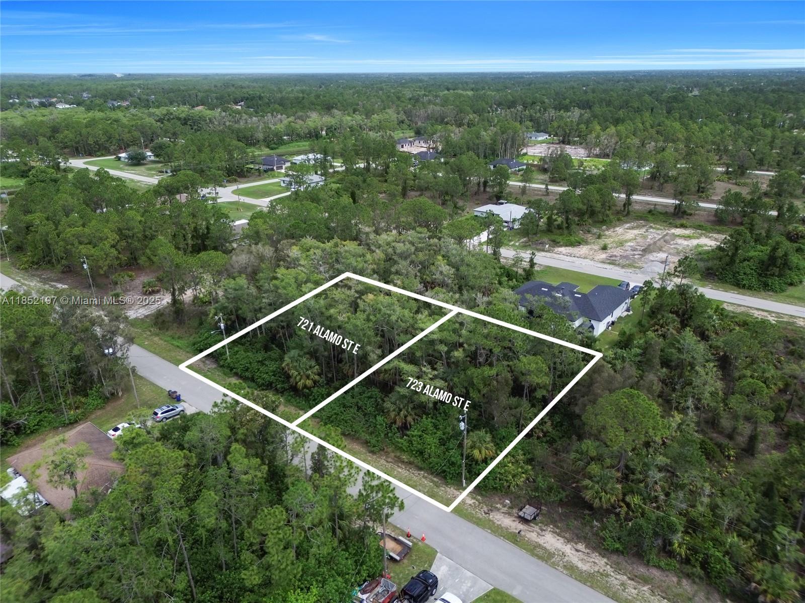 723 Alamo ST E, Lehigh Acres FL 33974 — #A11852197