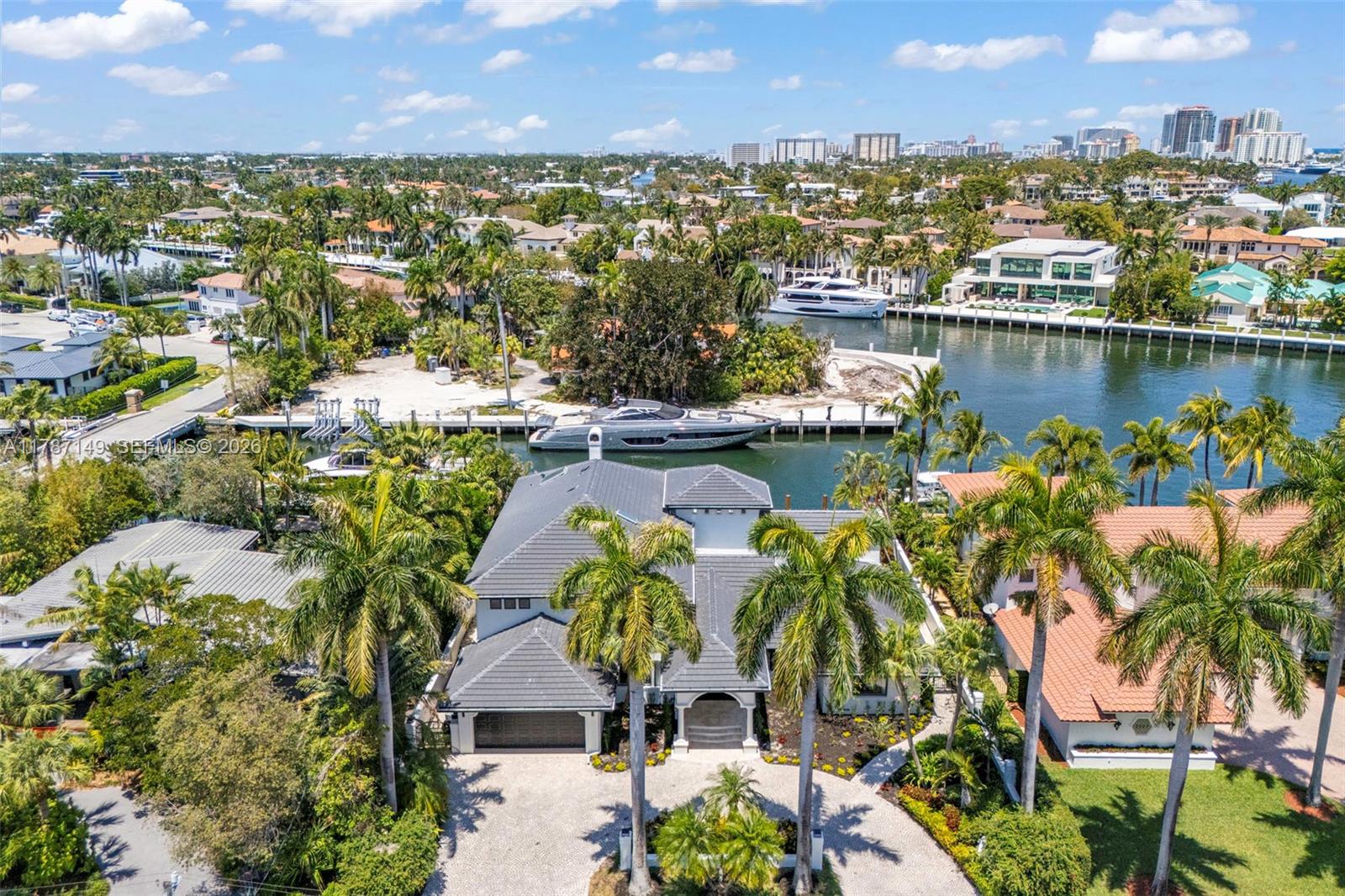 default 2561 Lucille Dr, Fort Lauderdale FL 33316 — #A11787149