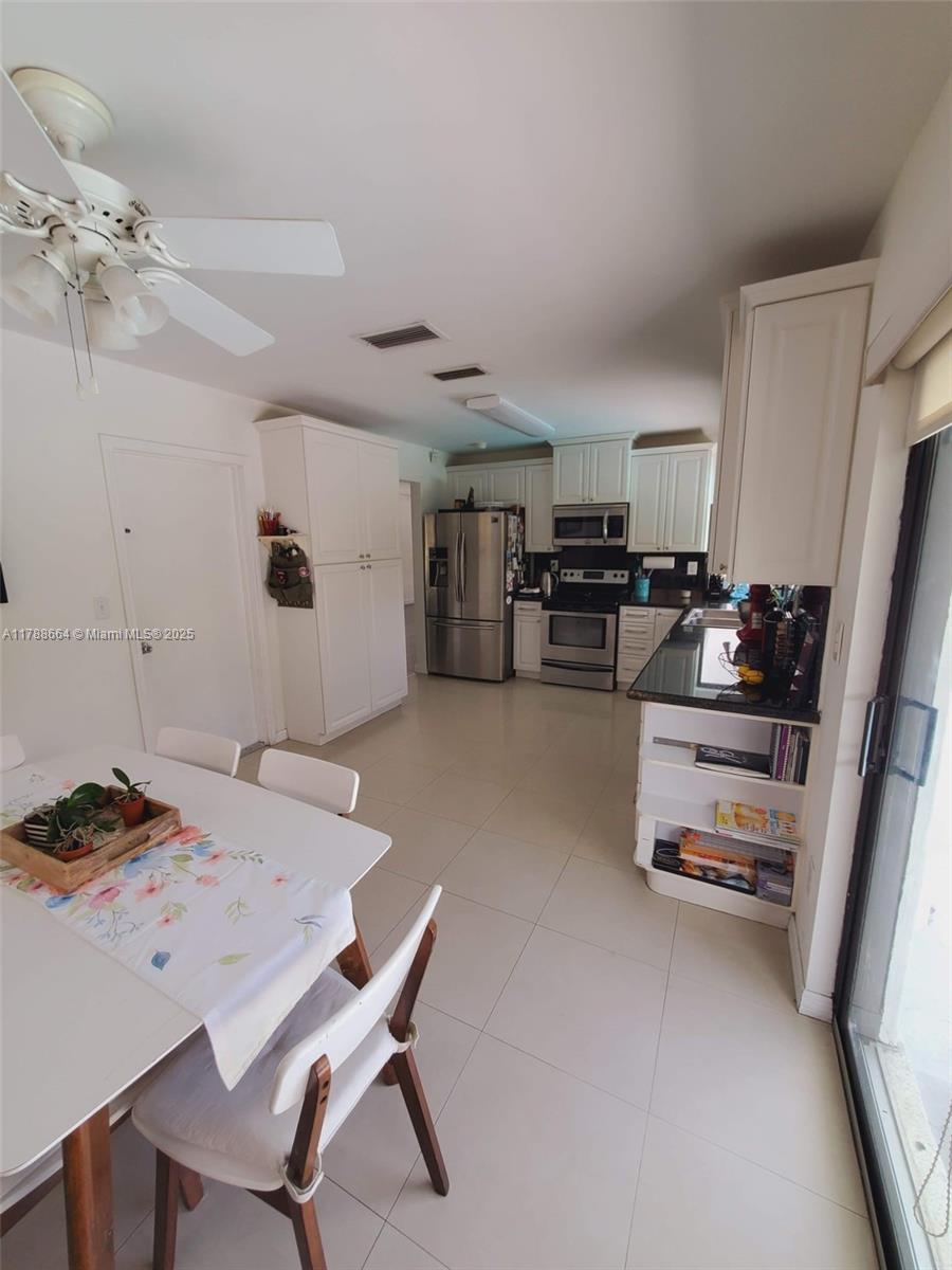 2020 NE 203rd St, Miami FL 33179 — #A11788664