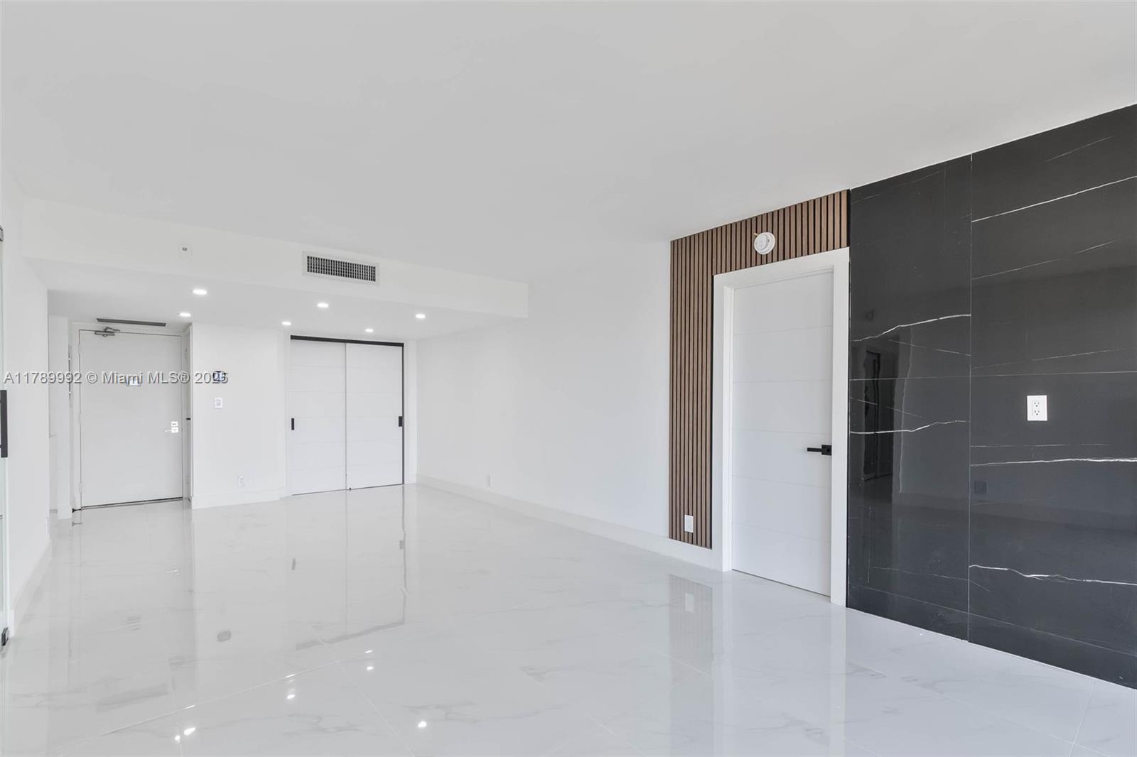 20335 W Country Club Dr # 1902, Aventura FL 33180 — #A11789992