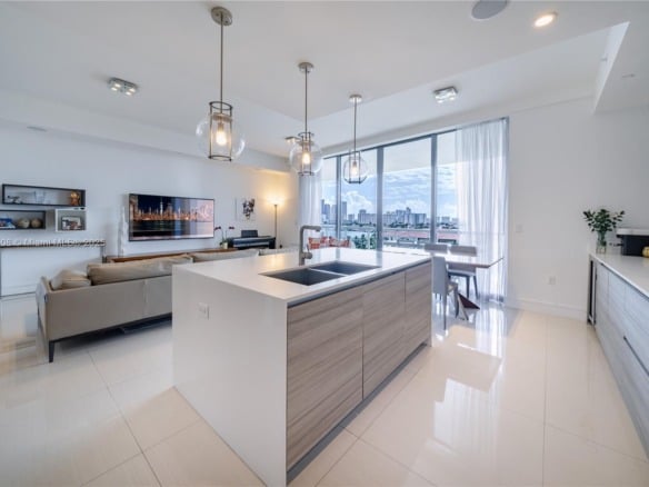 3250 NE 188th St # 606, Aventura FL 33180 — #A11790508
