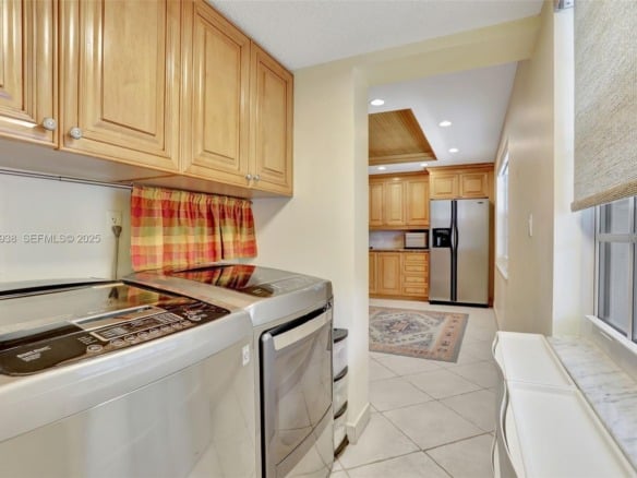 4020 W Palm Aire Dr # 204, Pompano Beach FL 33069 — #A11790938