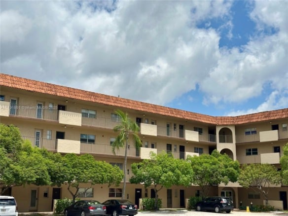 6201 N Falls Cir Dr # 212, Lauderhill FL 33319 — #A11791991