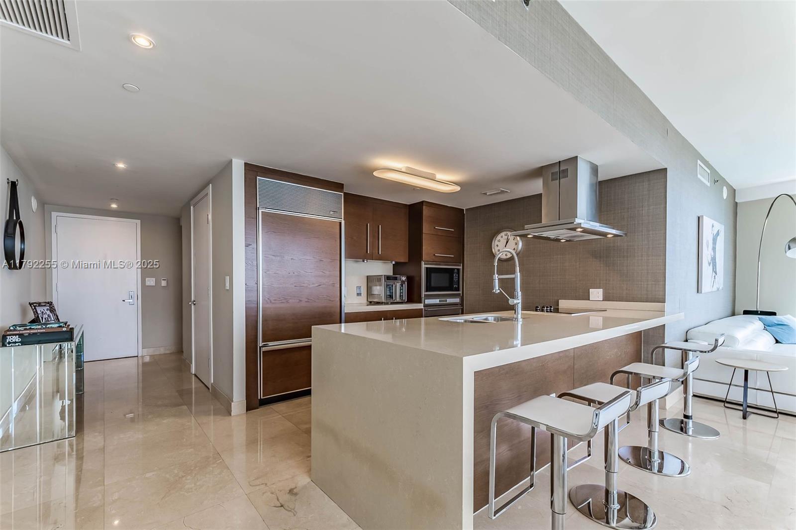 f3b61b38-4850 495 Brickell Ave # 2801, Miami FL 33131 — #A11792255