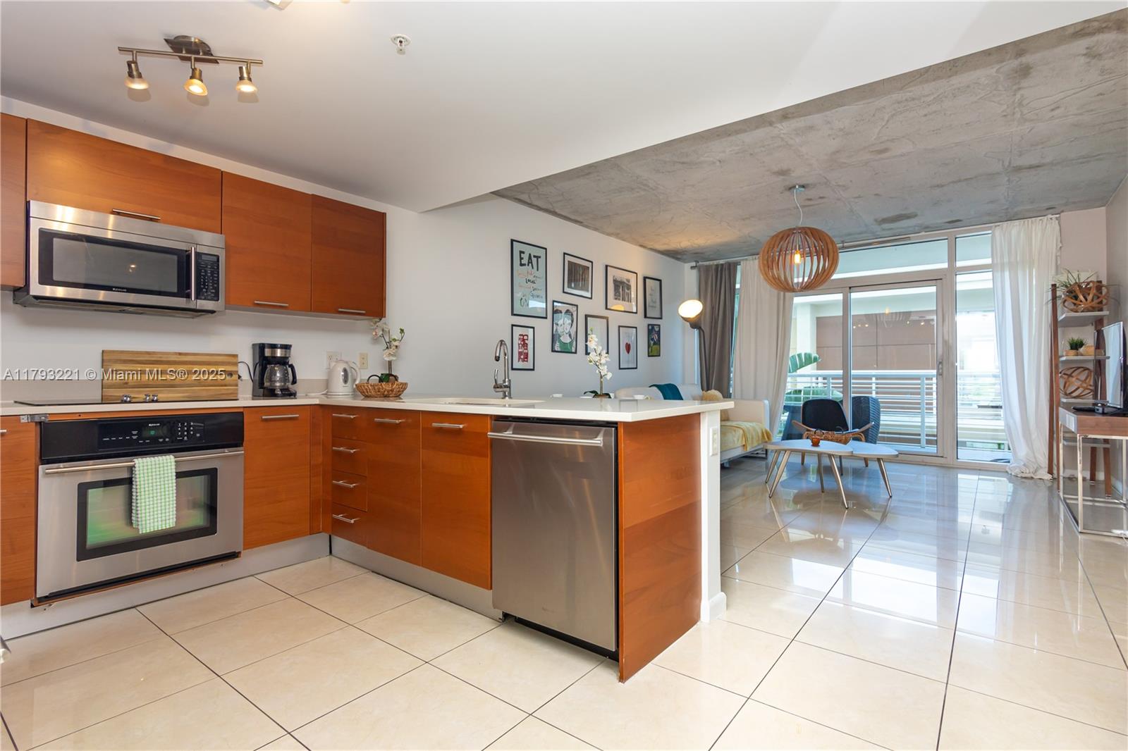 f3b61b38-4867 3250 NE 1st Ave # 608, Miami FL 33137 — #A11793221