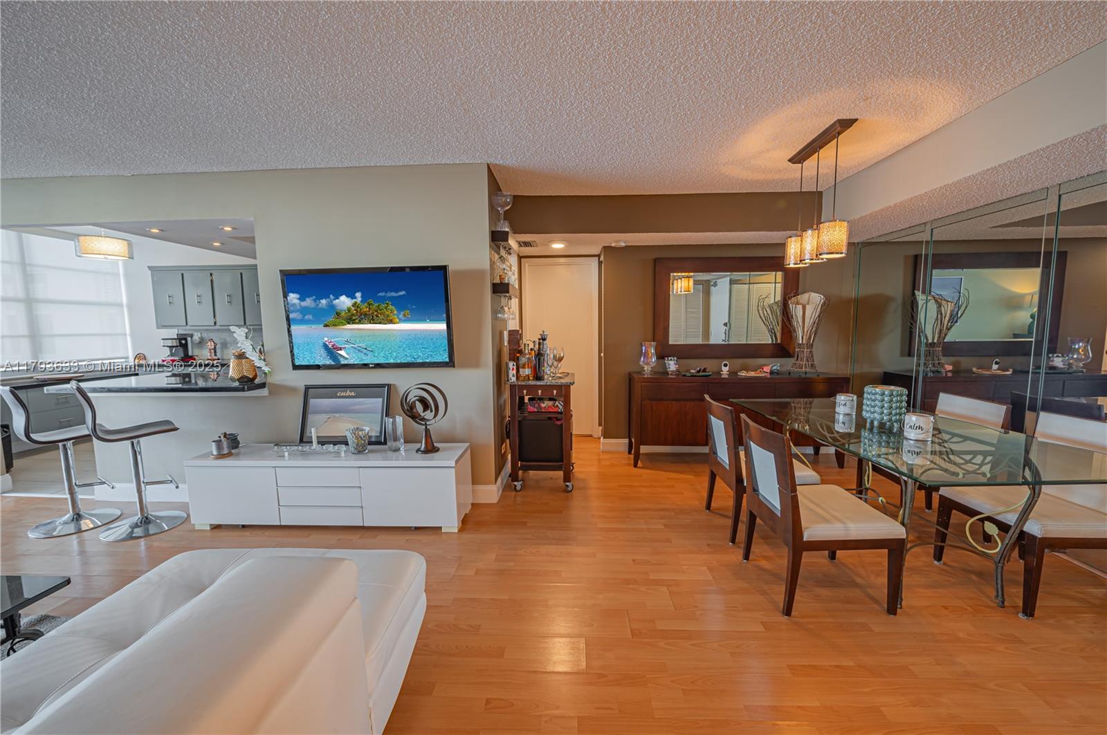 301 174th St # 401, Sunny Isles Beach FL 33160 — #A11793633