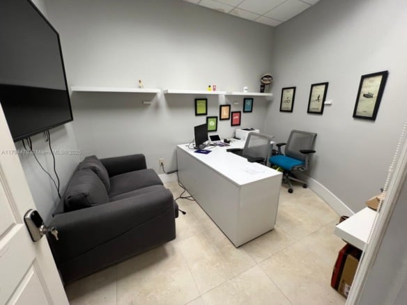 2330 NW 102nd Pl, Doral FL 33172 — #A11794470