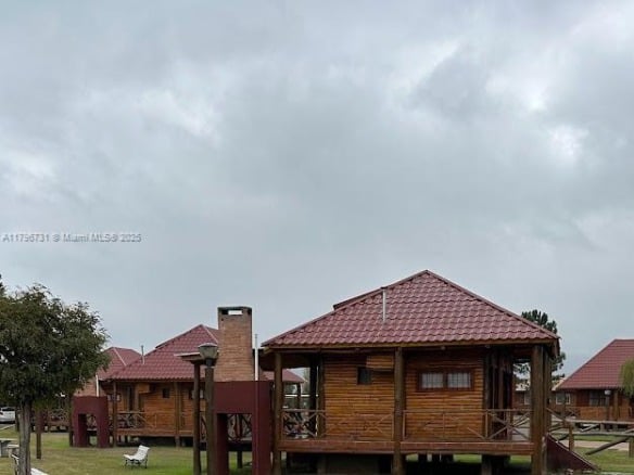 205 LOS JILGUEROS, Nono, CORDOBA, ARGENTINA, VT 05887 — #A11796731