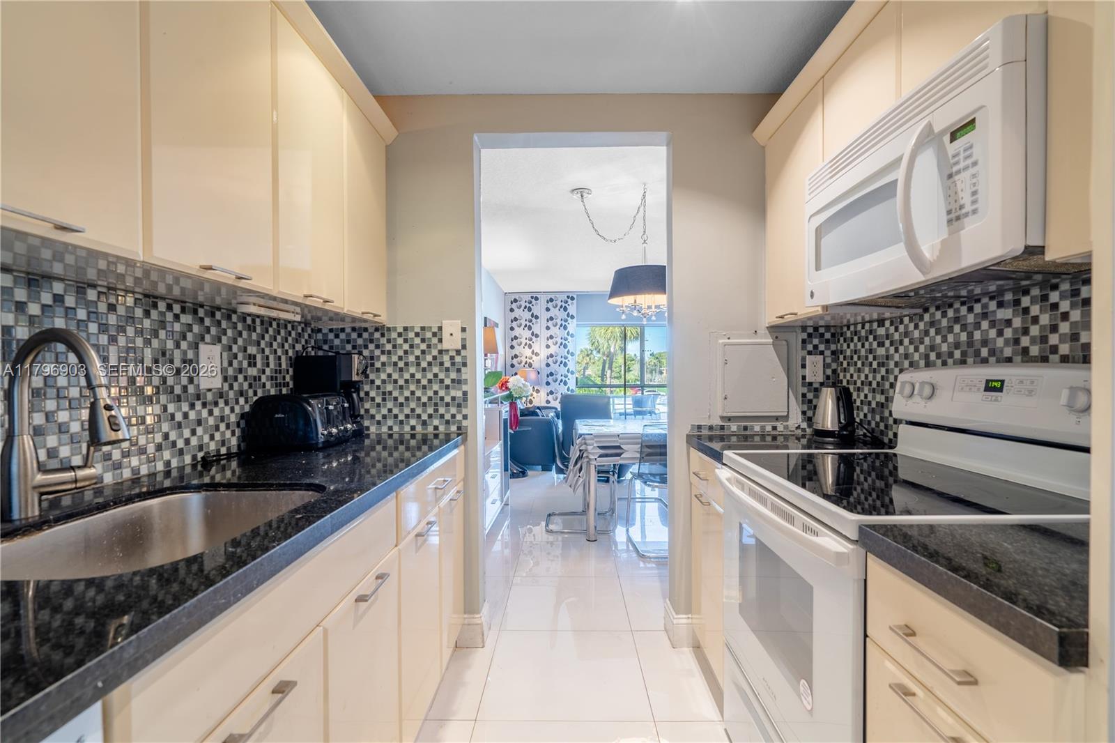 f3b61b38-4934 16900 NE 14th Ave # 201, North Miami Beach FL 33162 — #A11796903