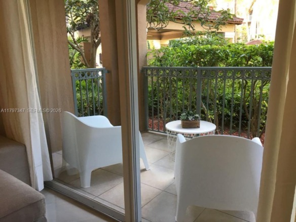 19701 E Country Club Dr # 5108, Aventura FL 33180 — #A11797347