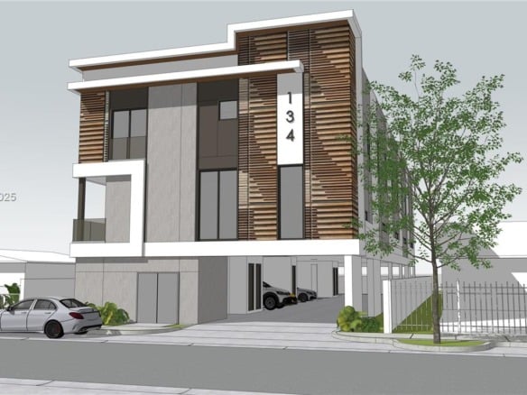 134 NW 32nd St, Miami FL 33127 — #A11797551