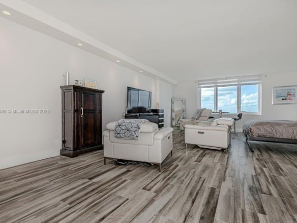2301 Collins Ave # 1532, Miami Beach FL 33139 — #A11797869