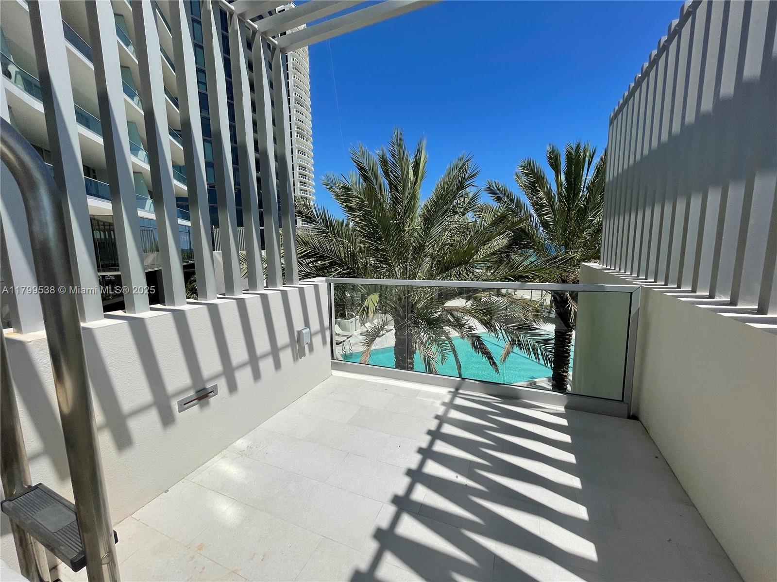 f3b61b38-4997 18501 Collins Avenue # 27, Sunny Isles Beach FL 33160 — #A11799538