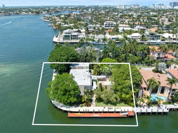 2500 Mercedes Dr, Fort Lauderdale FL 33316 — #A11800516