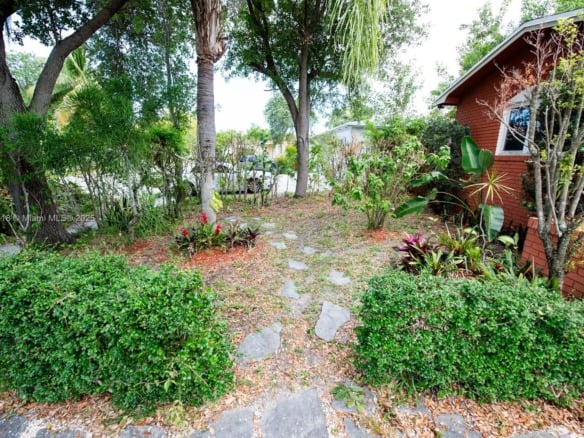 16910 NE 8th Ct, North Miami Beach FL 33162 — #A11800818