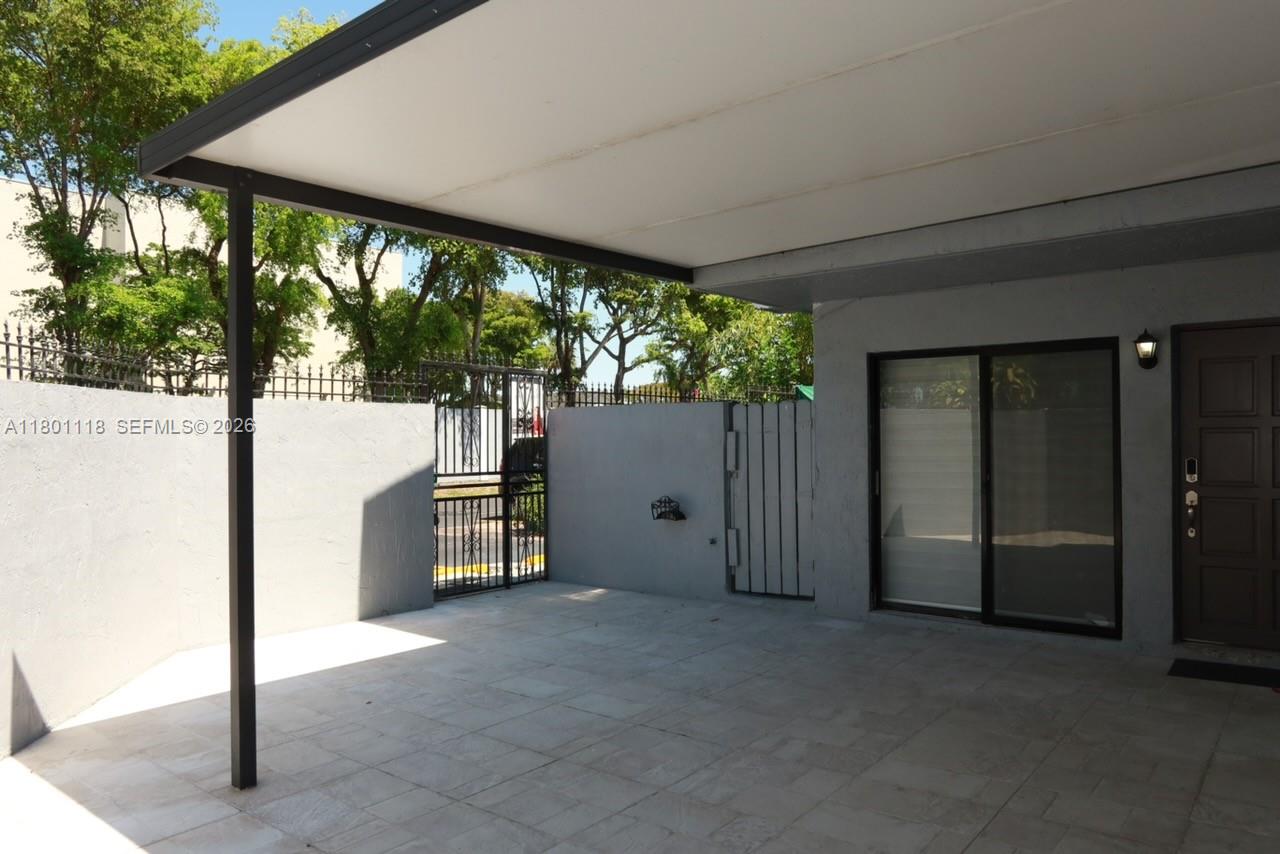 f3b61b38-5030 8098 NW 99th Ter, Hialeah Gardens FL 33016 — #A11801118