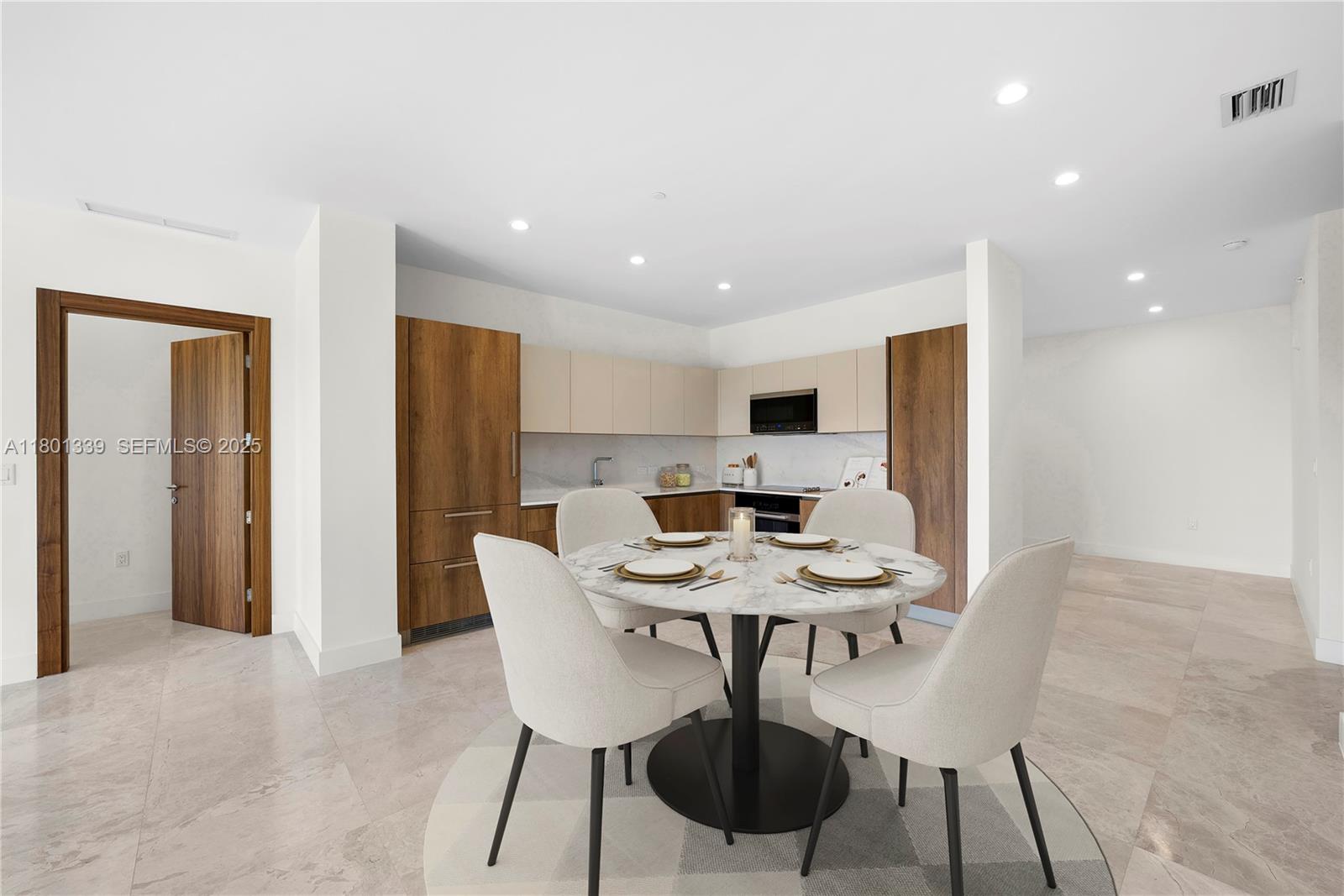 701 Valencia Ave # 401, Coral Gables FL 33134 — #A11801339