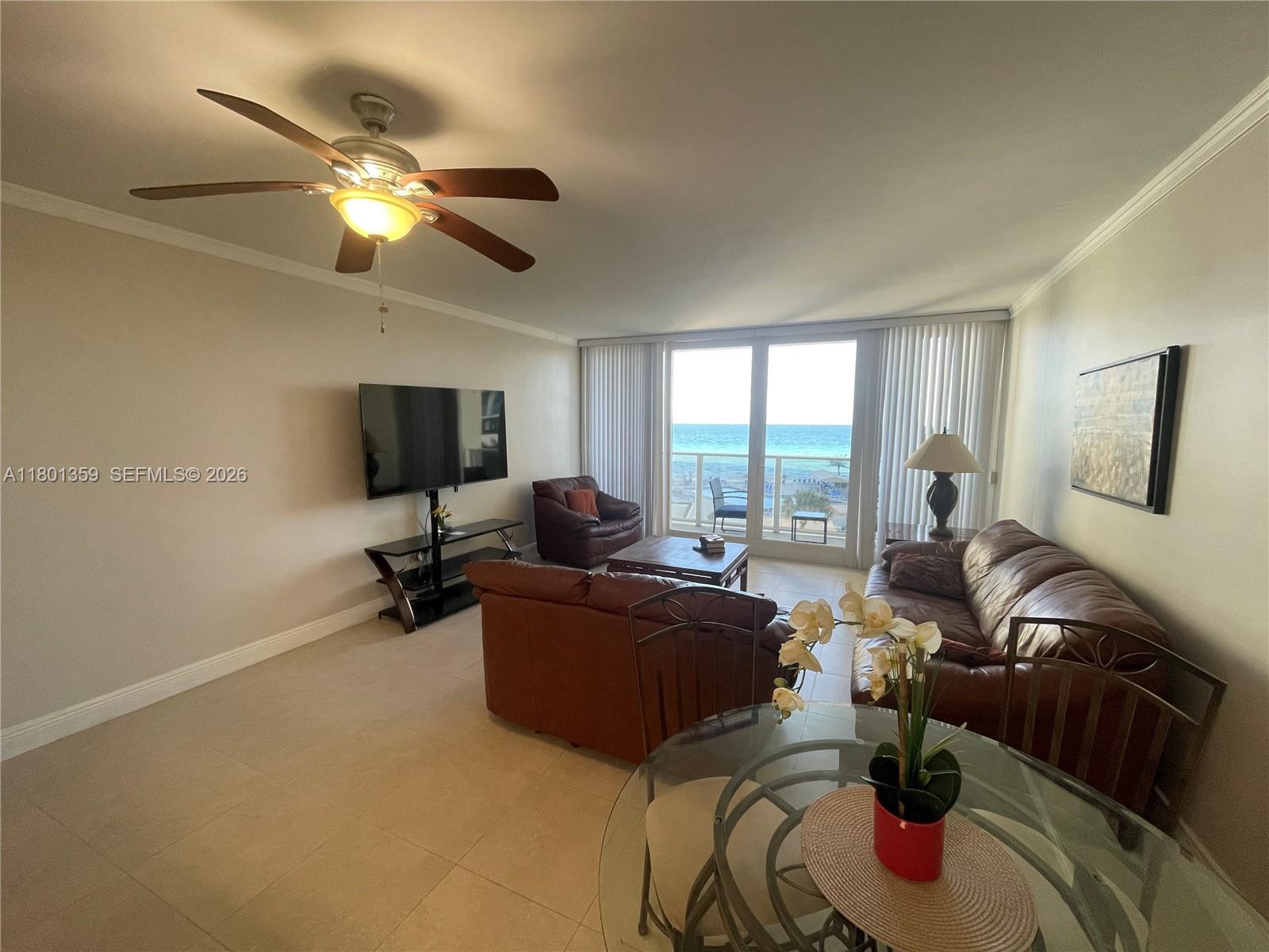 f3b61b38-5033 3505 S Ocean Dr # 420, Hollywood FL 33019 — #A11801359