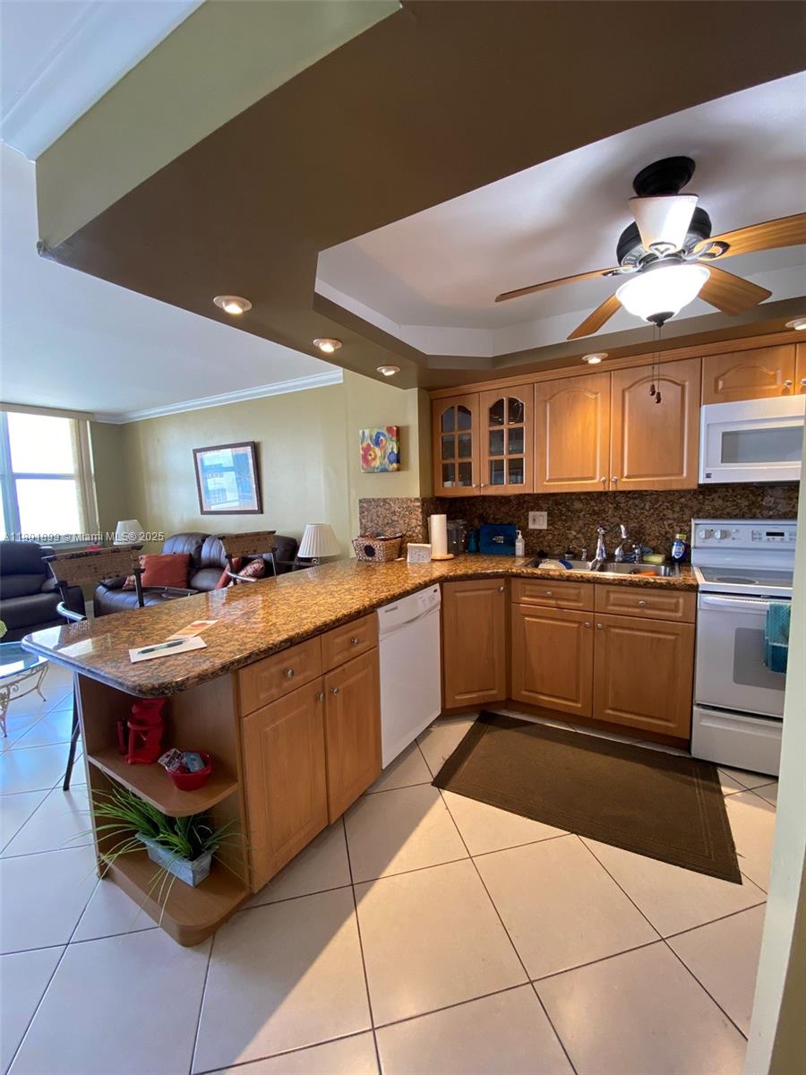 f3b61b38-5042 3180 S Ocean Dr # 403, Hallandale Beach FL 33009 — #A11801899