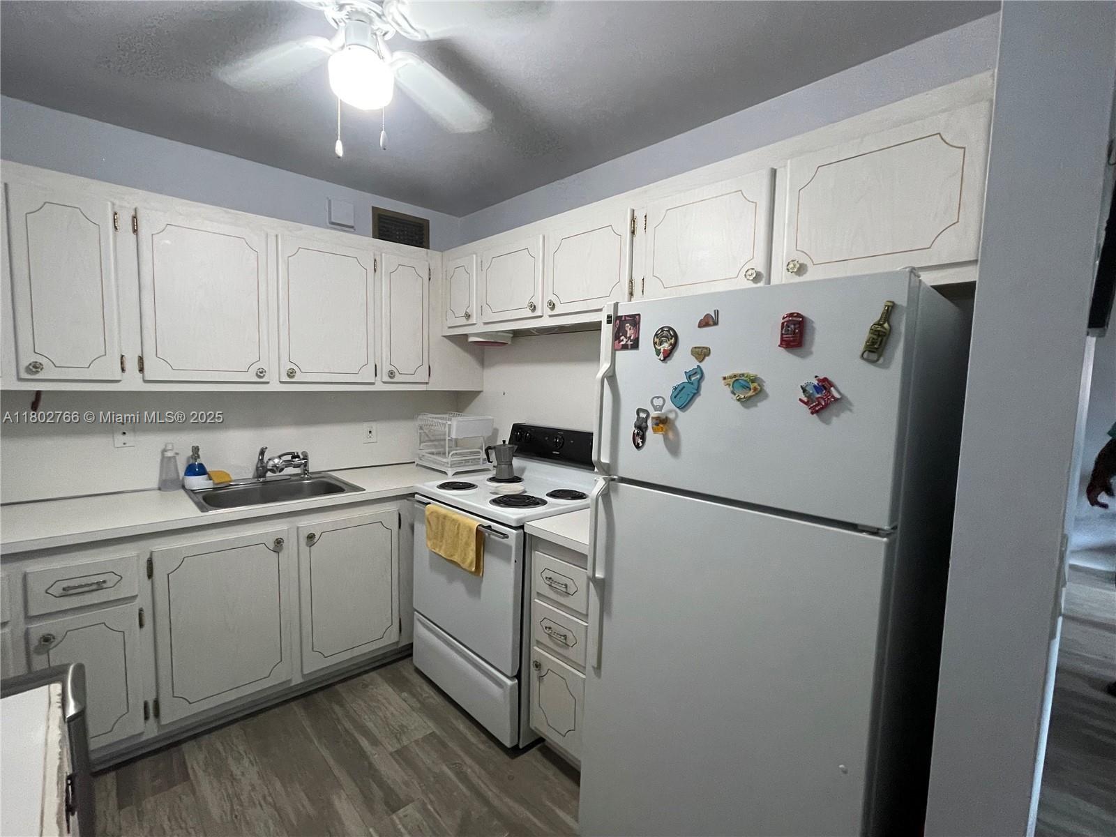279 Markham M # M, Deerfield Beach FL 33442 — #A11802766