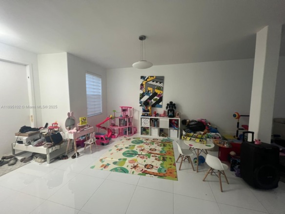 11281 NW 84th St, Doral FL 33178 — #A11895102