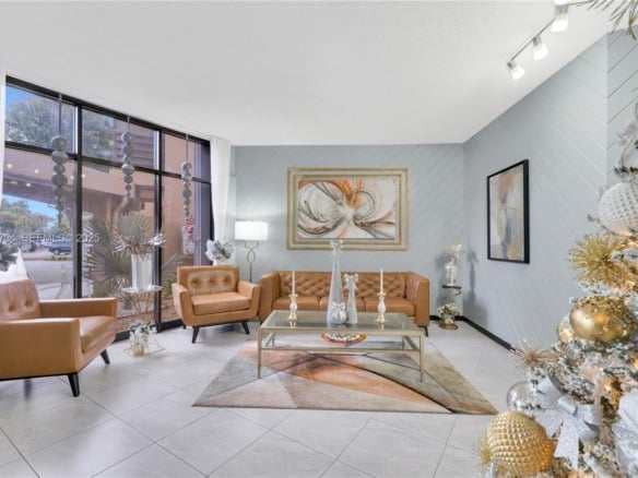 1400 Saint Charles Pl # L4, Pembroke Pines FL 33026 — #A11803734