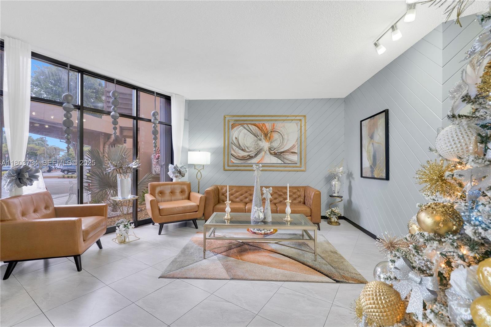 f3b61b38-5081 1400 Saint Charles Pl # L4, Pembroke Pines FL 33026 — #A11803734