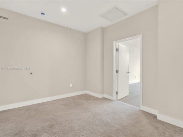 2820 NE 214th St # 1005, Aventura FL 33180 — #A11880858