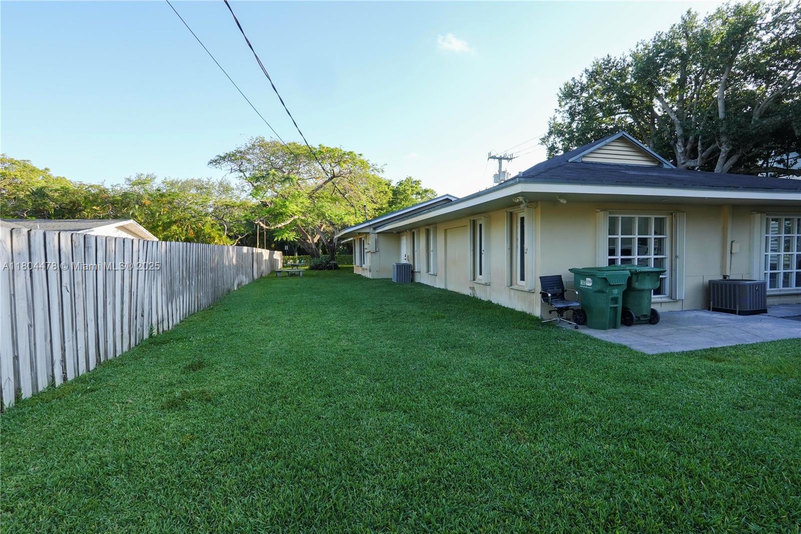 f3b61b38-5095 8125 SW 120th St, Pinecrest FL 33156 — #A11804478