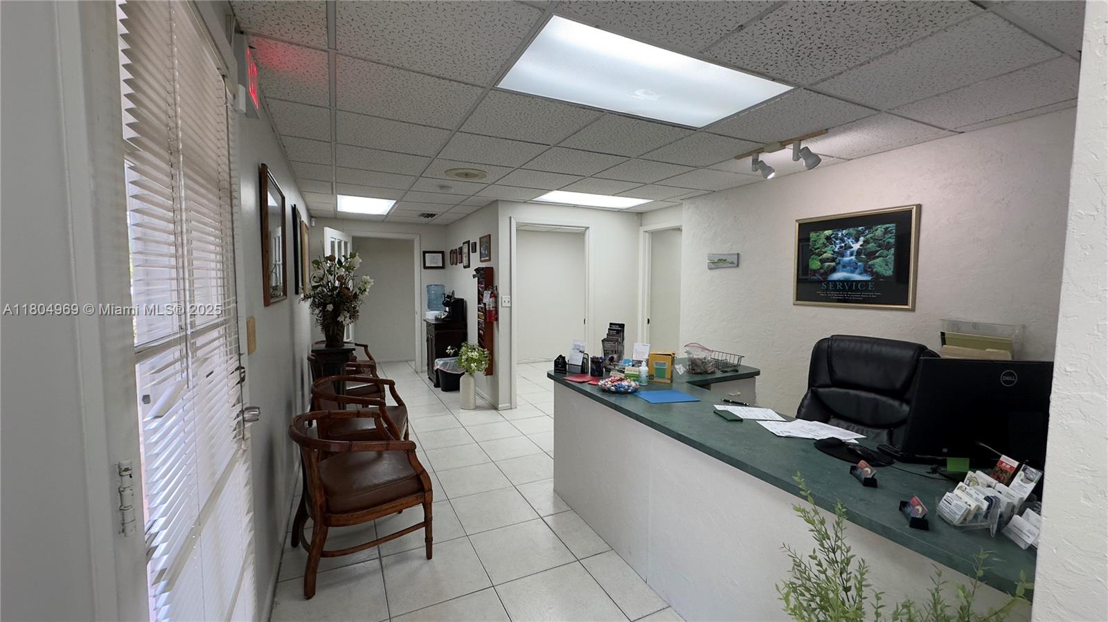 f3b61b38-5108 8315 SW 24th St # B, Miami FL 33155 — #A11804969