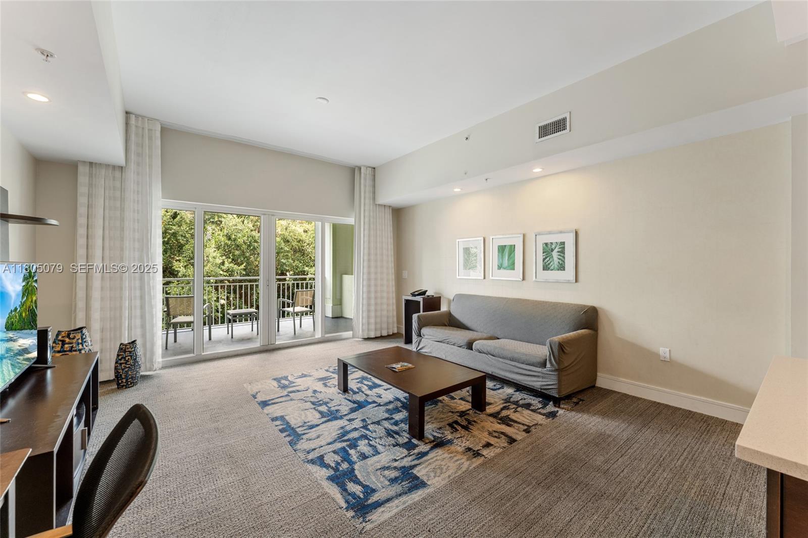 f3b61b38-5110 5300 NW 87th Ave # 1513, Doral FL 33178 — #A11805079