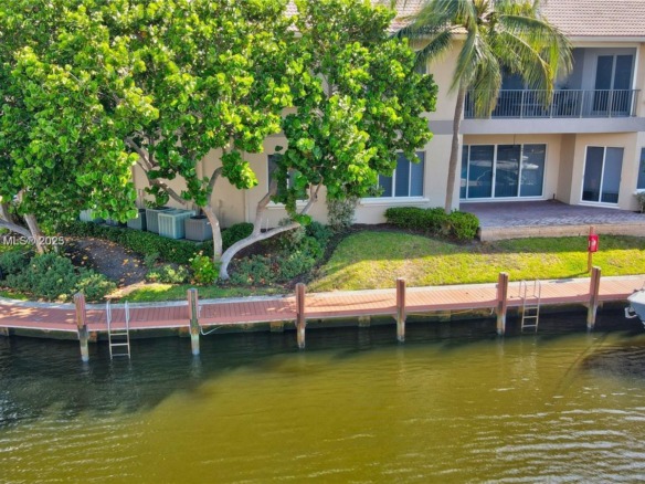 23 Royal Palm Way # 16, Boca Raton FL 33432 — #A11788191
