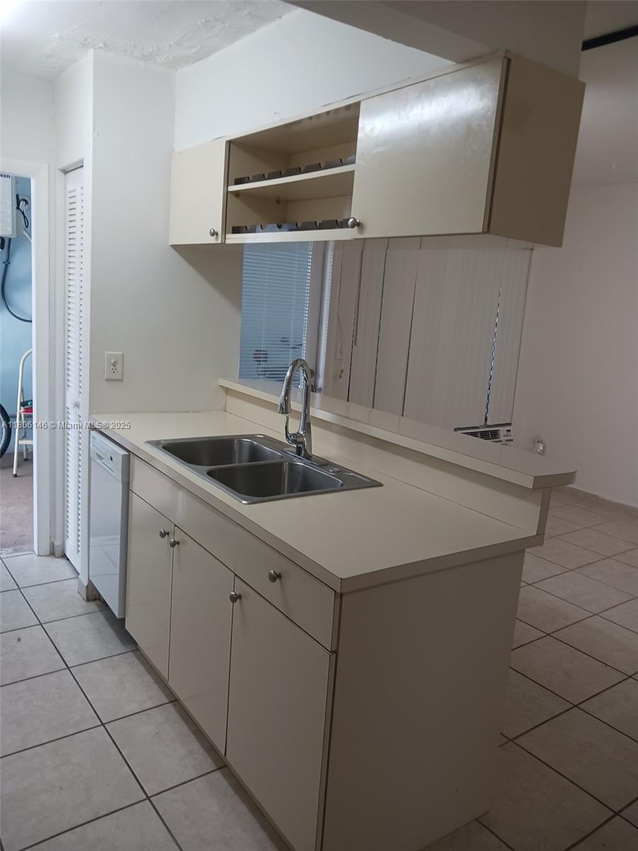 2700 NE 135th St # 30, North Miami FL 33181 — #A11806146