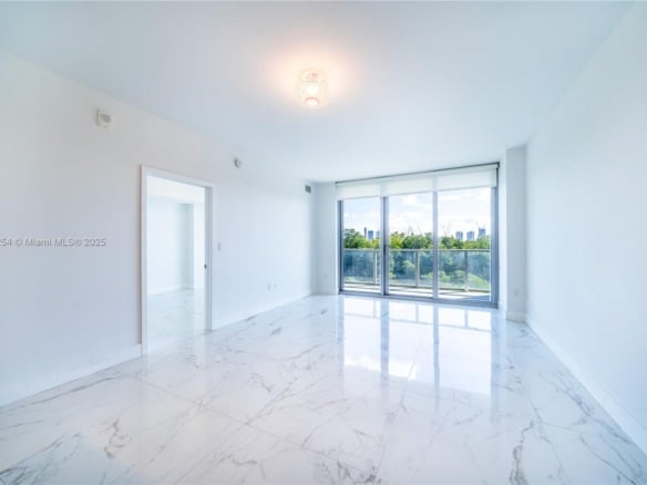 16385 Biscayne Blvd # 417, North Miami Beach FL 33160 — #A11807254