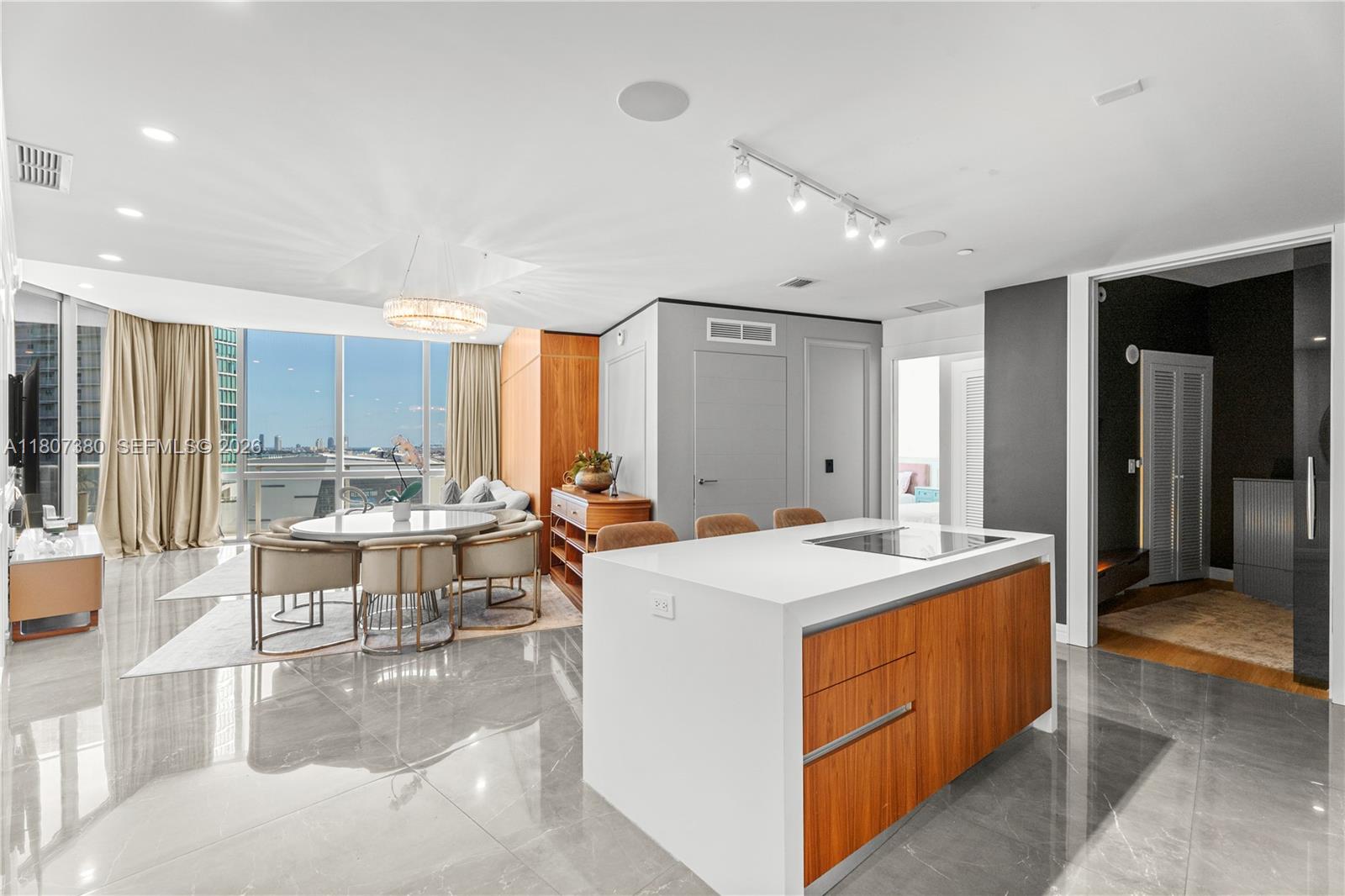 f3b61b38-5162 851 NE 1st Ave # 1409, Miami FL 33132 — #A11807380