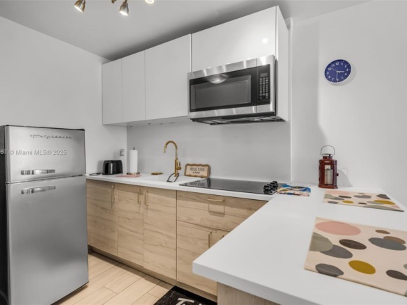 710 Washington Ave # 323, Miami Beach FL 33139 — #A11808667