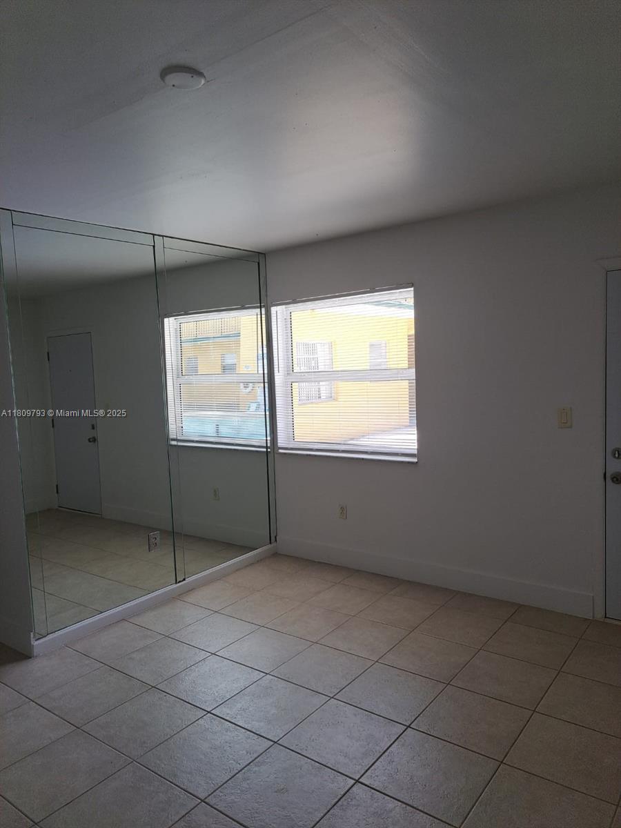 f3b61b38-5223 1975 NE 135th St # 2D, North Miami FL 33181 — #A11809793