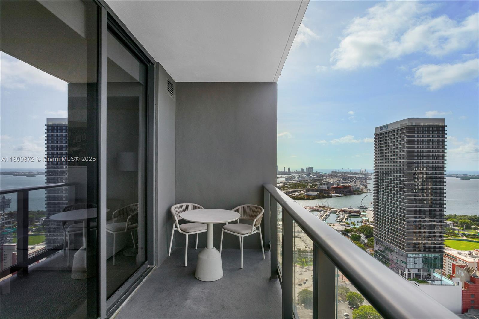 601 NE 1st St # 3907, Miami FL 33132 — #A11809872