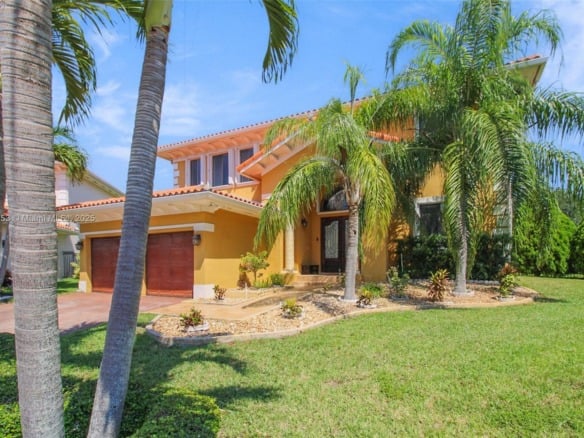 7753 SW 193rd St, Cutler Bay FL 33157 — #A11809953