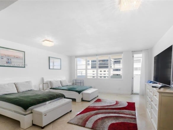 100 Lincoln Rd # 827, Miami Beach FL 33139 — #A11810466