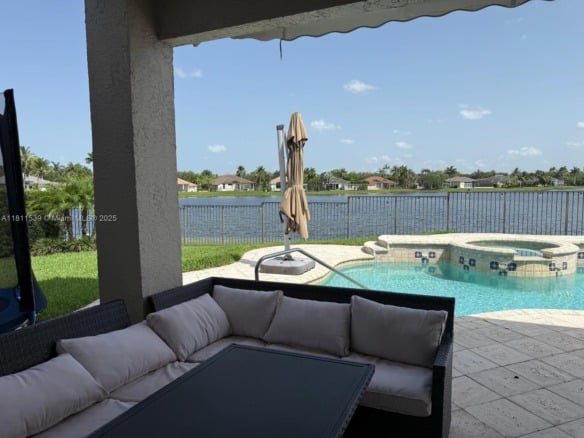 1418 Lantana Dr, Weston FL 33326 — #A11811539
