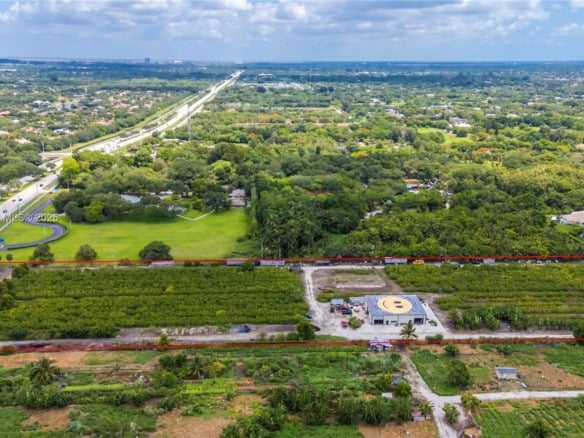 4077 SW 121st Ter, Davie FL 33330 — #A11811672