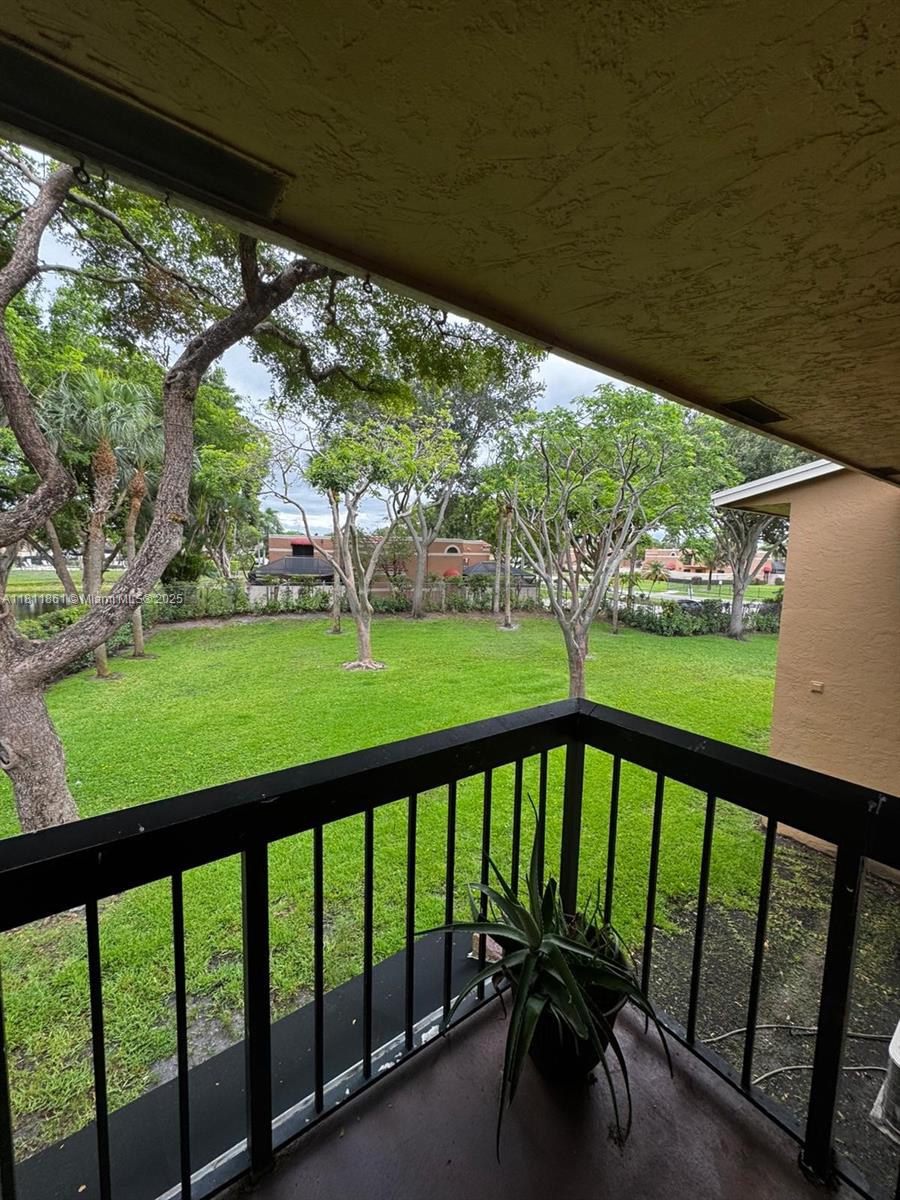 f3b61b38-5284 6023 10th Ave N # 215, Green Acres FL 33463 — #A11811861