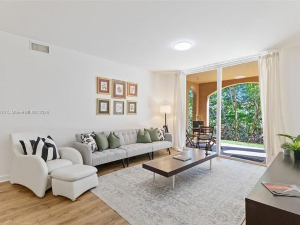 19999 E Country Club Dr # 1106, Aventura FL 33180 — #A11812310