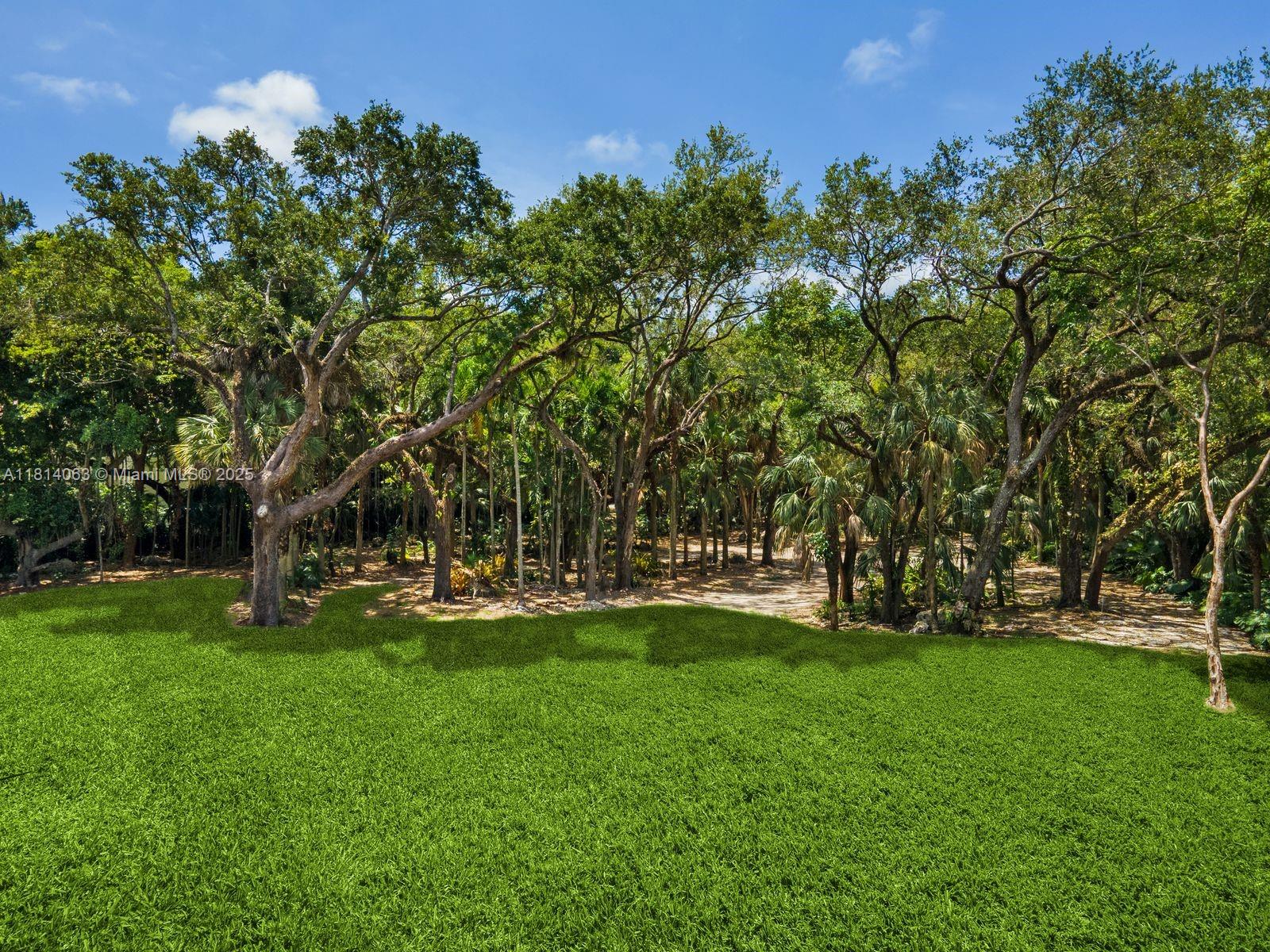 f3b61b38-5324 5355 Hammock Dr, Coral Gables FL 33156 — #A11814063