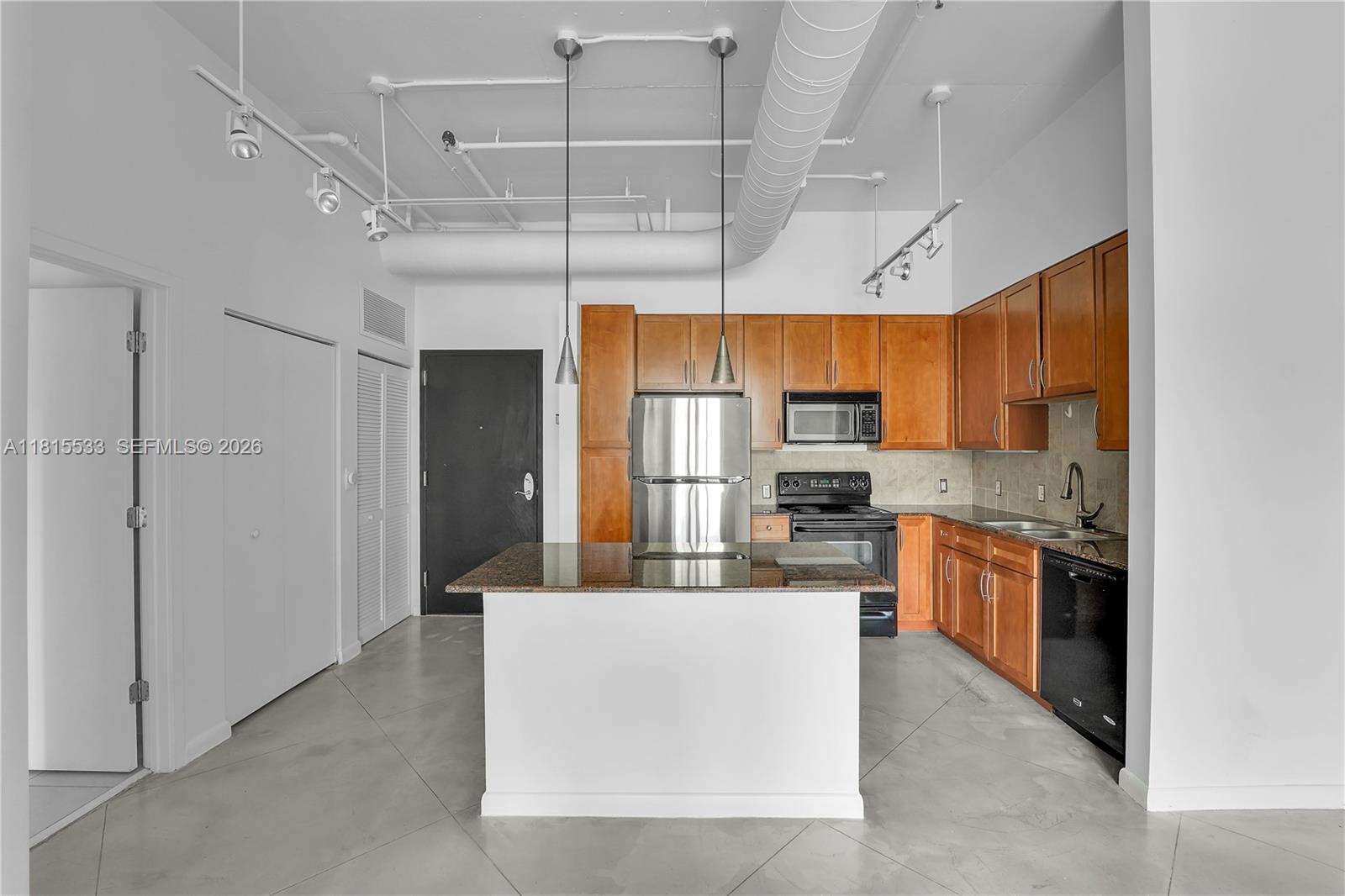 f3b61b38-5352 2001 Biscayne Blvd # 2305, Miami FL 33137 — #A11815533