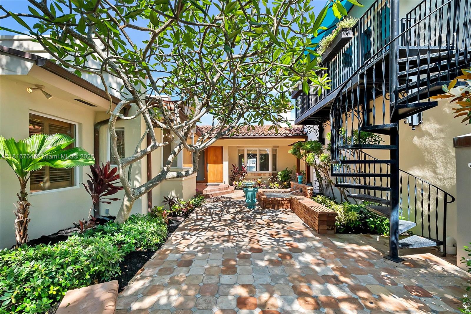 f3b61b38-5371 325 Bontona Ave, Fort Lauderdale FL 33301 — #A11816764