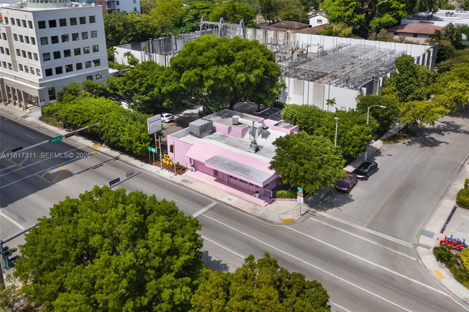 f3b61b38-5384 2345 SW 37th Ave, Miami FL 33145 — #A11817311