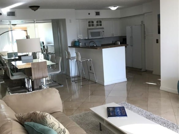 19801 E Country Club Dr # 603, Aventura FL 33180 — #A11818333