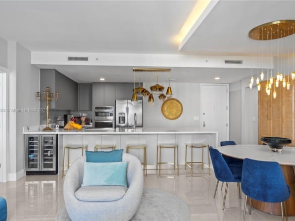 801 Brickell Key Blvd # 2203, Miami FL 33131 — #A11818628